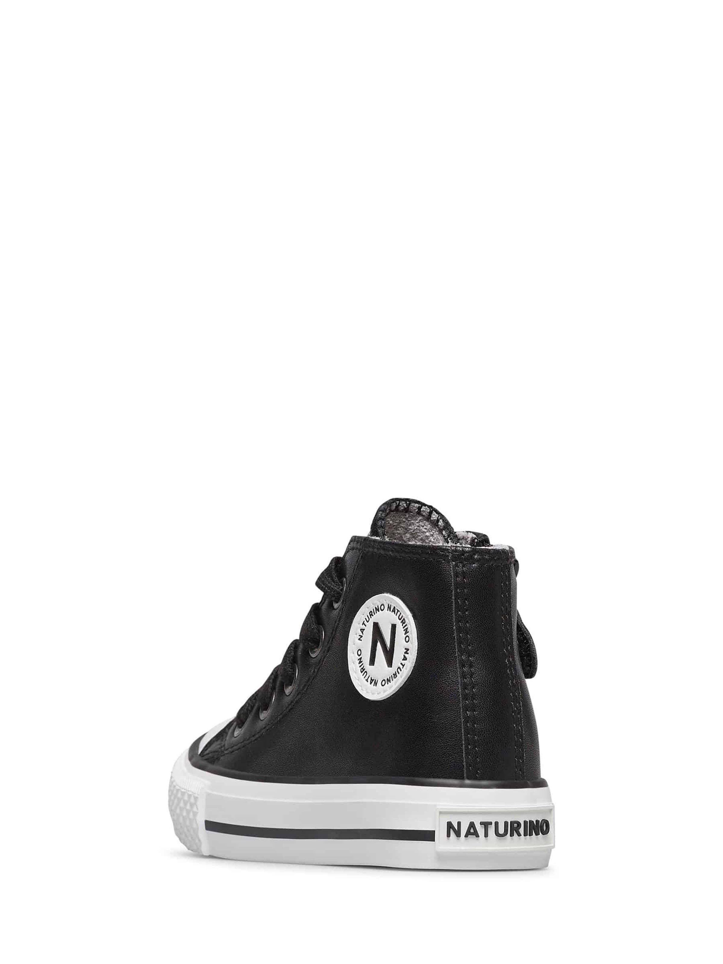 NATURINO Sneakers laag 'YLFAS.' in Zwart