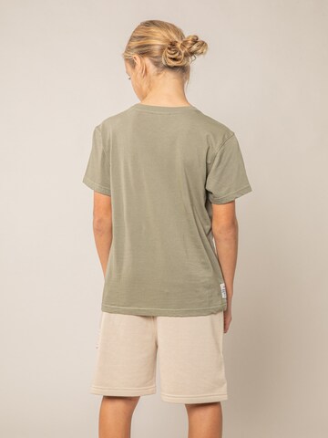 T-Shirt 'KIKONDO' Deeluxe en vert