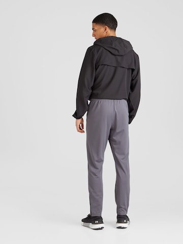 UNDER ARMOUR - regular Pantalón deportivo en gris