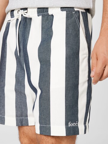 forét Regular Shorts 'POSY' in Grau