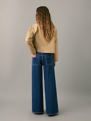 MANGO TEEN - Pierna ancha Vaquero 'Kim' en azul