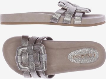 LAZAMANI Sandals & High-Heeled Sandals in 39 in Silver: front
