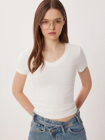 T-shirt 'T-Shirts' Happiness İstanbul en noir