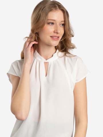 MORE & MORE Blouse in White