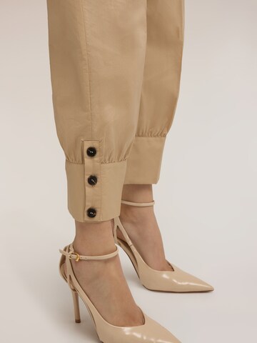 MOTIVI - regular Pantalón en beige
