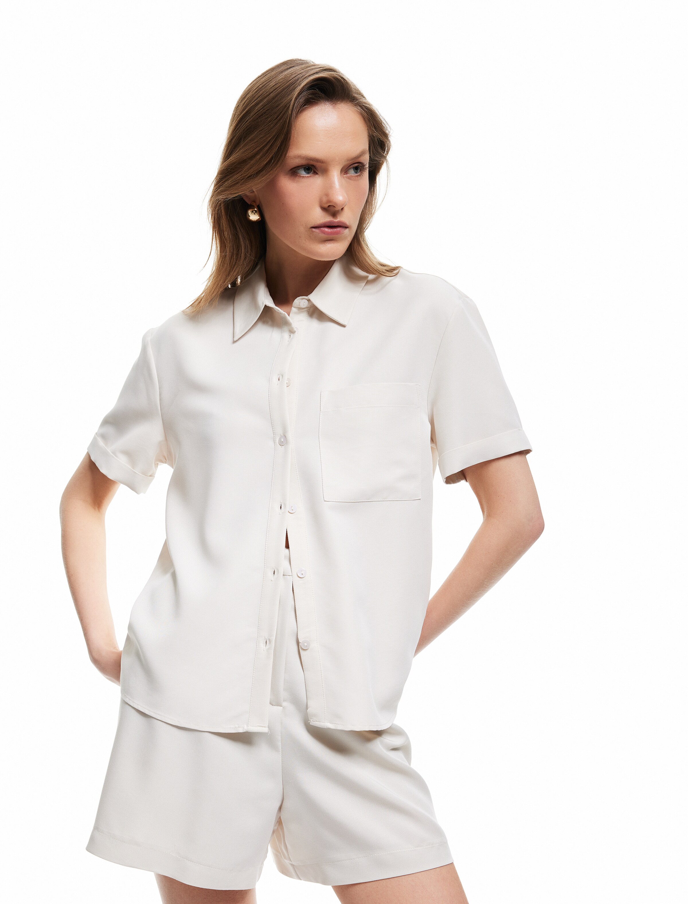 Koton Blouse in Grijs: voorkant