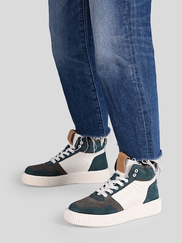 Crickit High-Top Sneakers 'NEA' in Green