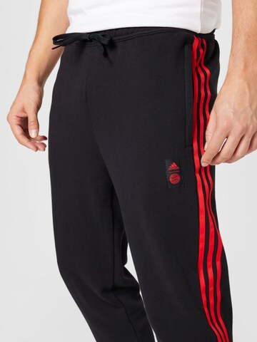 Effilé Pantalon de sport 'FC Bayern' ADIDAS SPORTSWEAR en noir