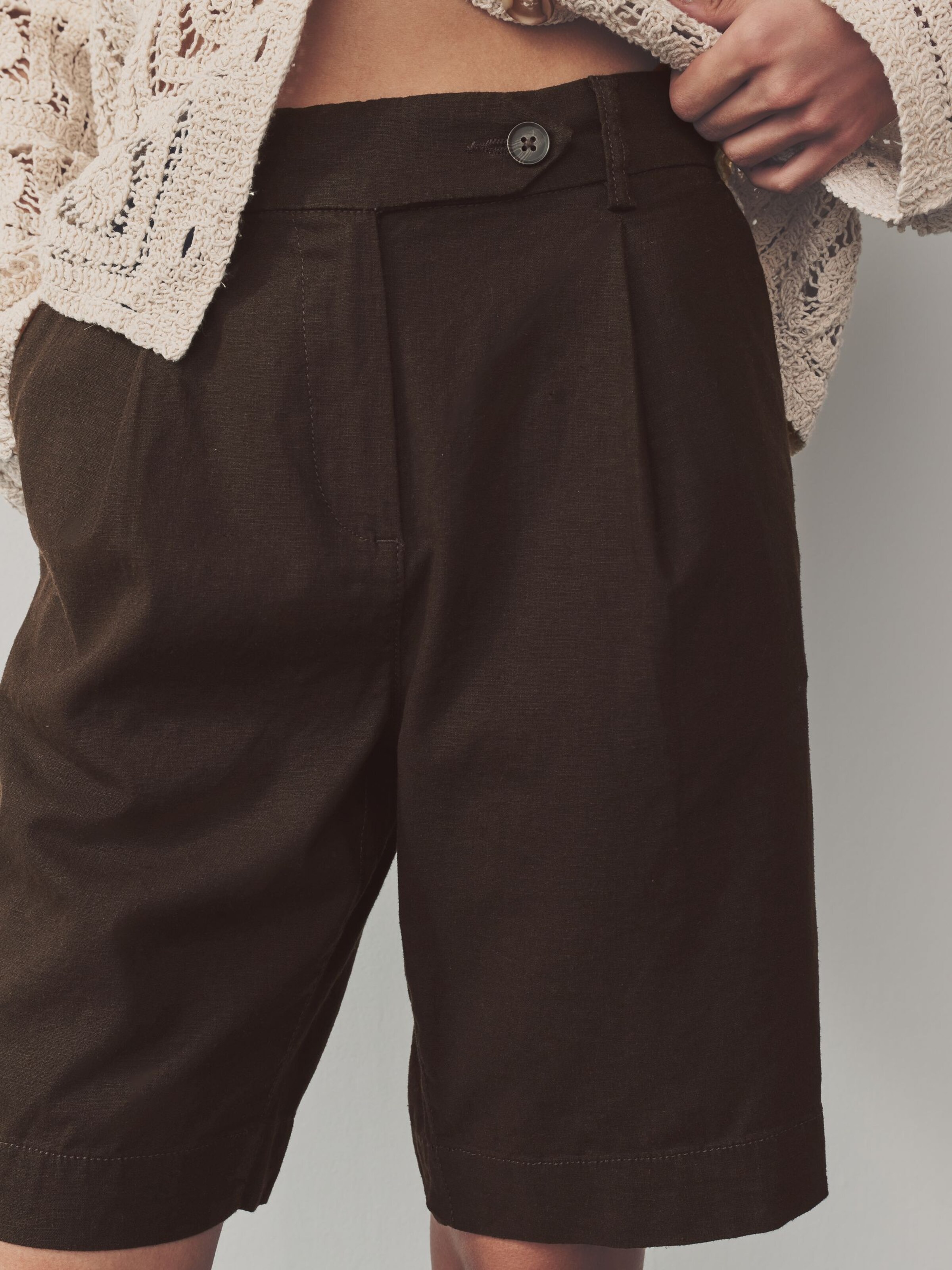 Regular Pantalon Next en marron : devant