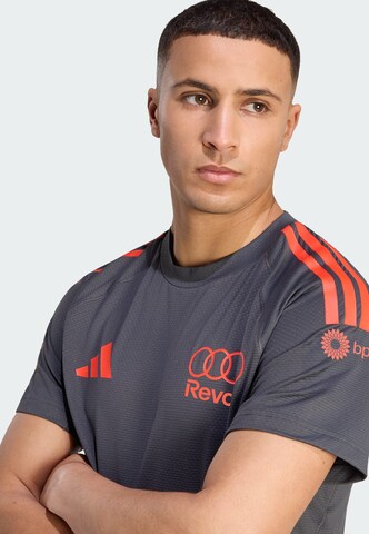 T-Shirt fonctionnel 'Audi Revolut F1 Team Mechanics' ADIDAS PERFORMANCE en noir
