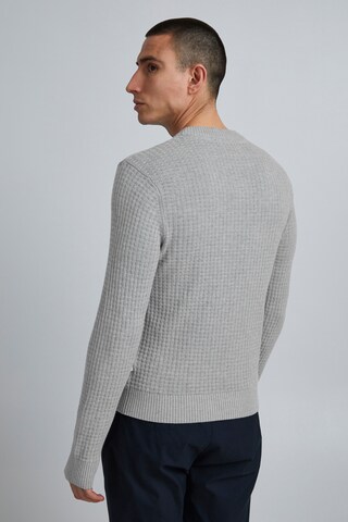 Pull-over 'KARLO' Casual Friday en gris