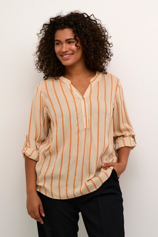 Camicia da donna 'Sida' di KAFFE CURVE in beige: frontale