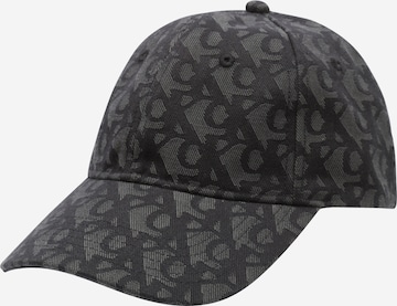 Calvin Klein Jeans - Gorra en negro: frente