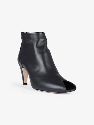 Ankle boots 'Raffy' di GISEL MOIRE in nero