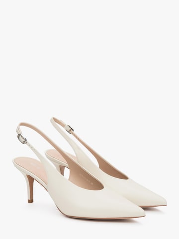 Estro Pumps '25151-2'‌ in Beige