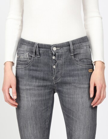 Gang Slimfit Jeans in Grau