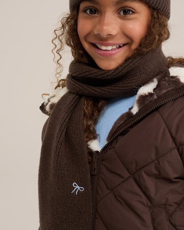 WE Fashion Sjaal in Bruin