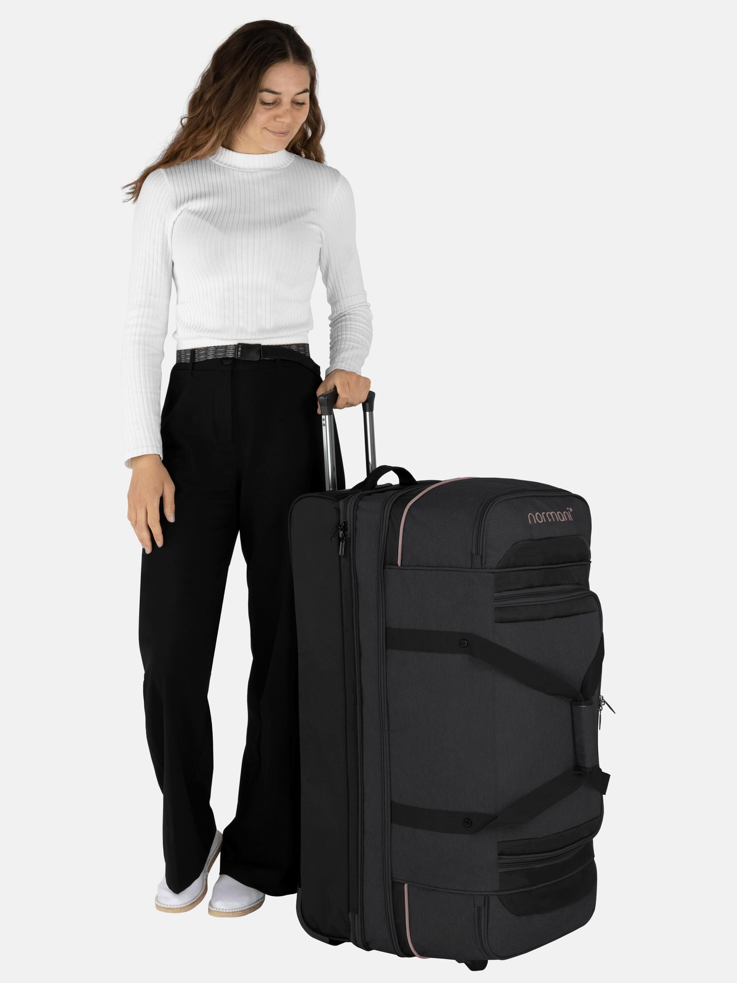 normani Cart 'Gigaro' in Black