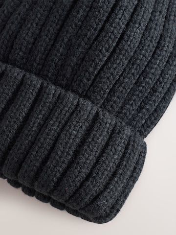 Next - Gorra en negro