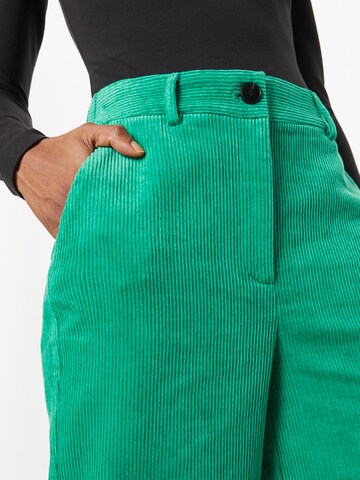 Wide leg Pantaloni de la co'couture pe verde