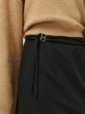 Jupe 'Marietta' LeGer by Lena Gercke en noir