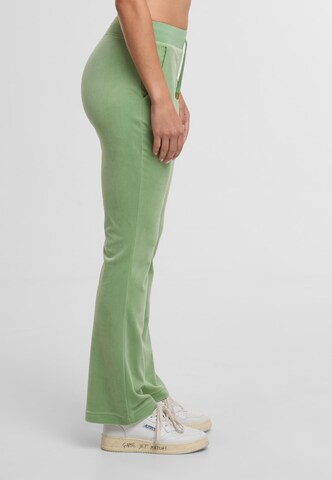 Juicy Couture Расклешенный Штаны 'Dach Cleo' в Зеленый