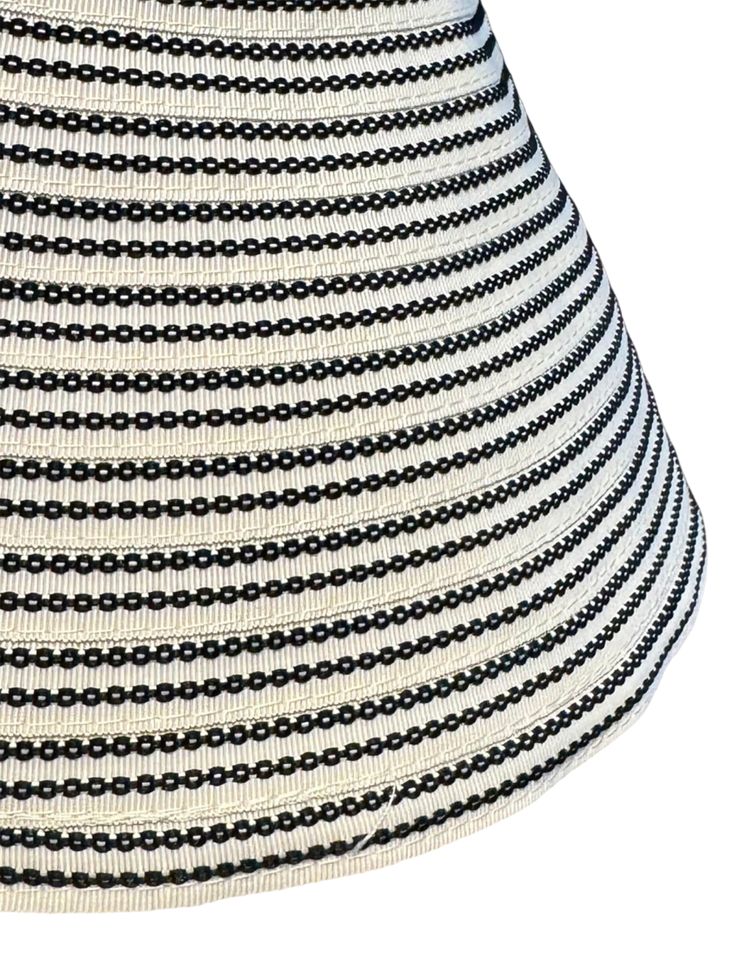 Magicshe Hat in Beige