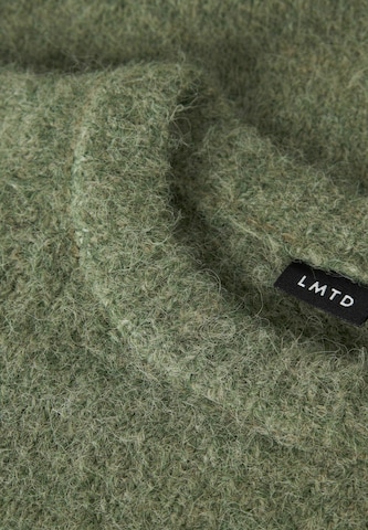 LMTD Sweter 'NLFBULLO' w kolorze zielony