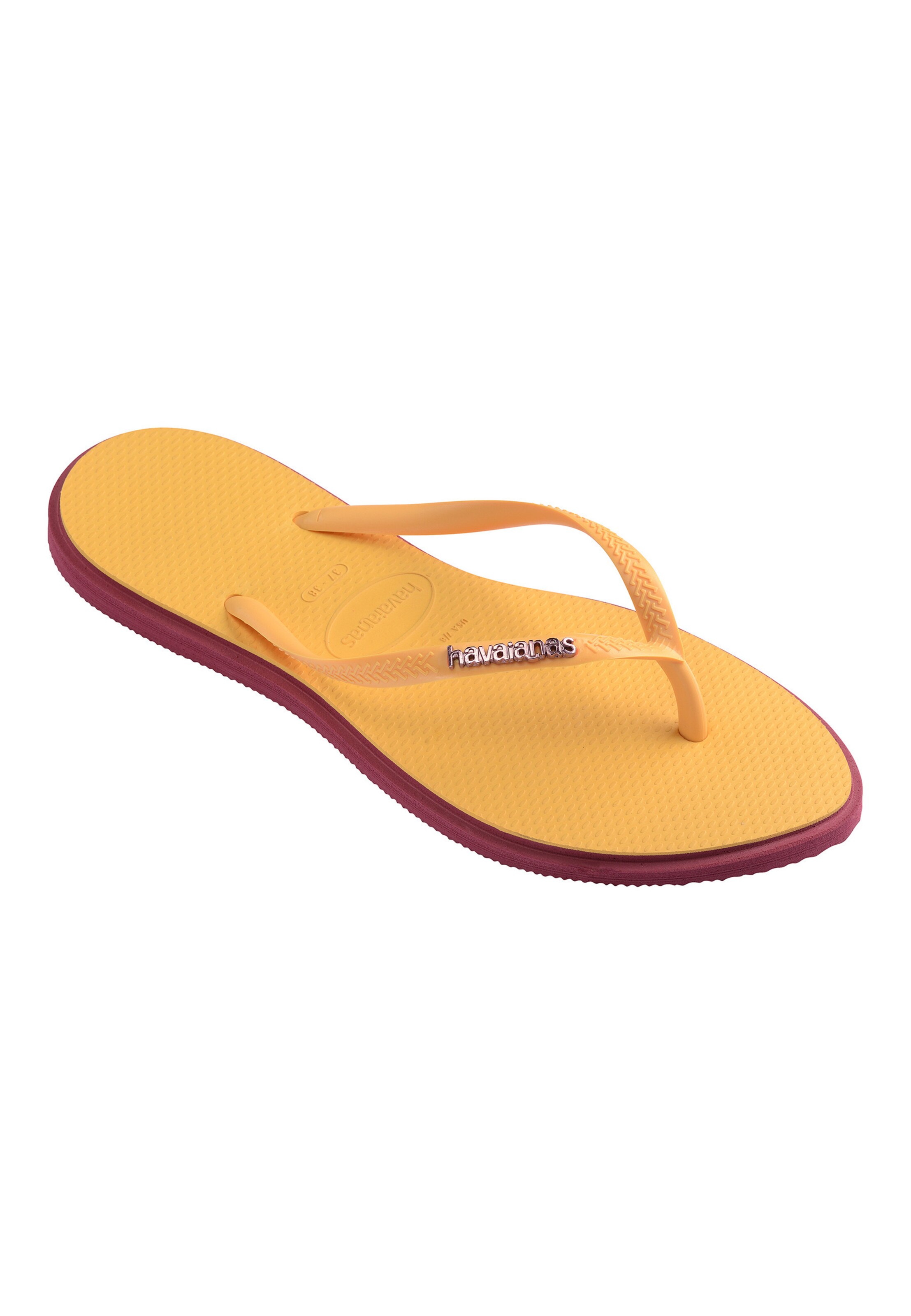 HAVAIANAS T-bar sandals in Yellow