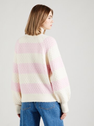 florence by mills exclusive for ABOUT YOU Свитер 'Mulled Wine' в Ярко-розовый