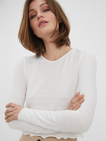 T-shirt 'Mira' VERO MODA en blanc