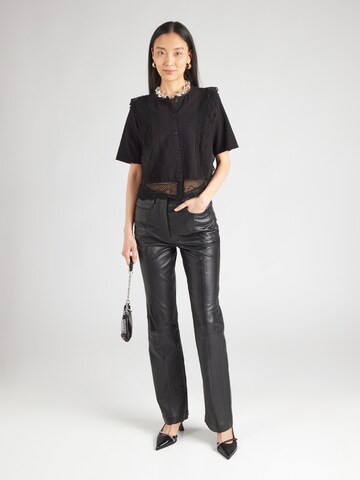 PIECES Blus 'PCSIMINNA' i svart
