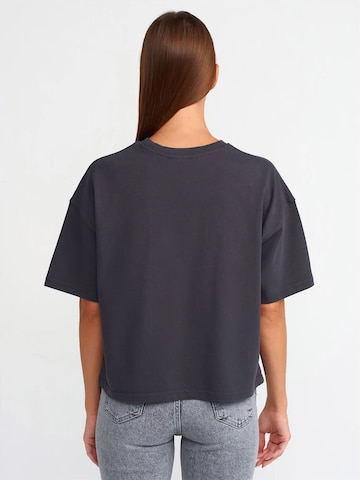 Dilvin T-Shirts in Grau
