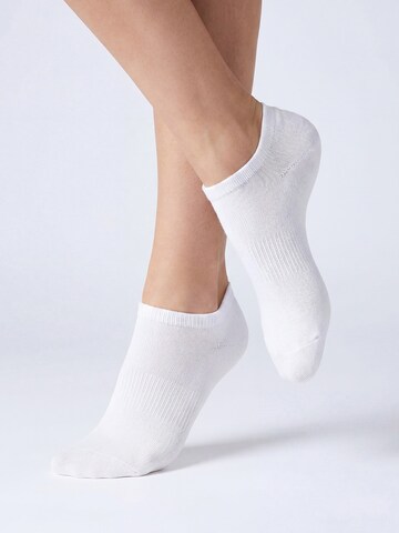 Marc O'Polo Ankle Socks in White: front
