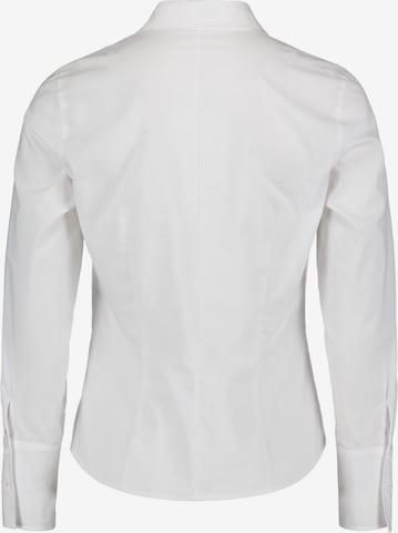 Betty Barclay Blouse in White