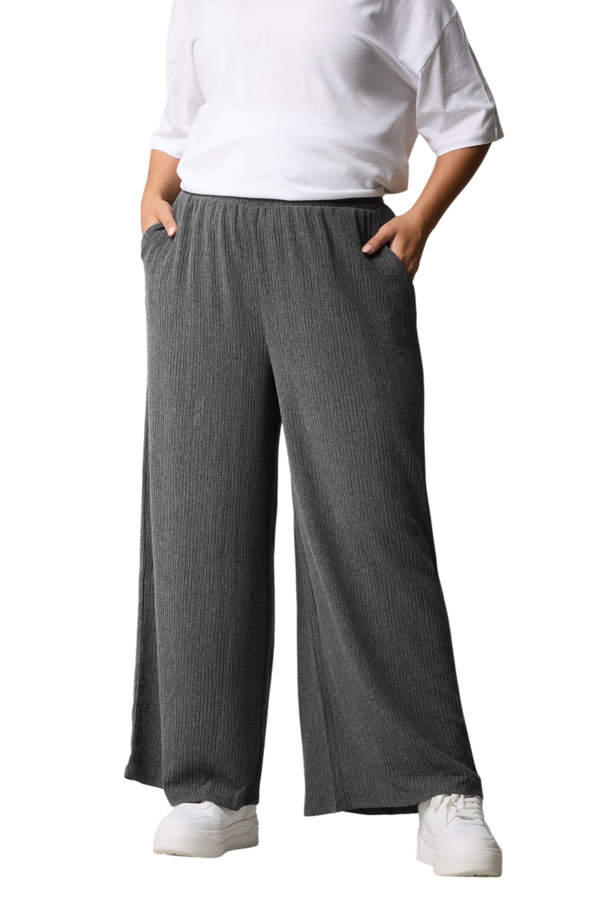 Stil Diva Wide leg Broek in Groen: voorkant