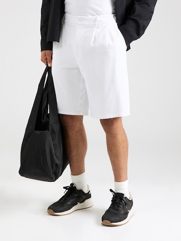 BOSS - Loosefit Pantalón deportivo en blanco: frente
