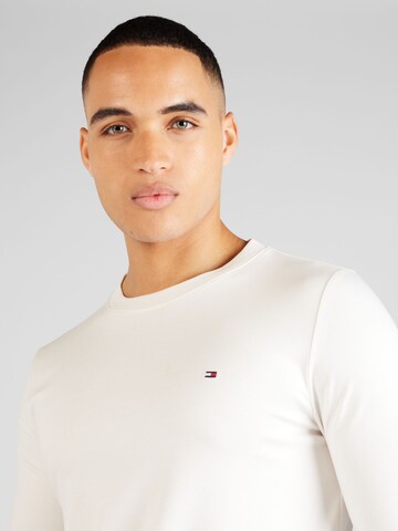 T-Shirt Tommy Hilfiger Tailored en blanc