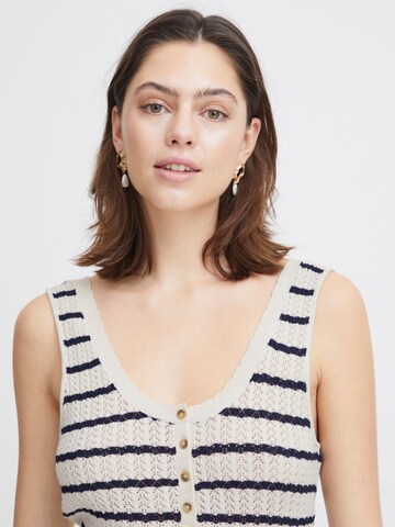 Atelier Rêve Top ' Fanto ' in Beige