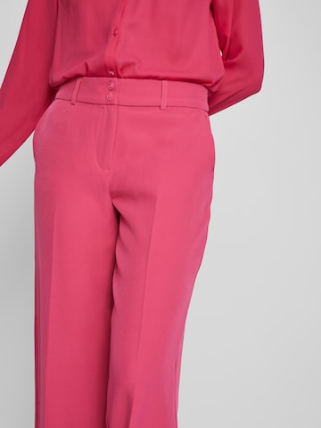 VILA Regular Pleated Pants 'Mya' in Pink
