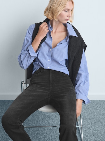 MANGO Ozke Kavbojke 'NEWMOM' | črna barva