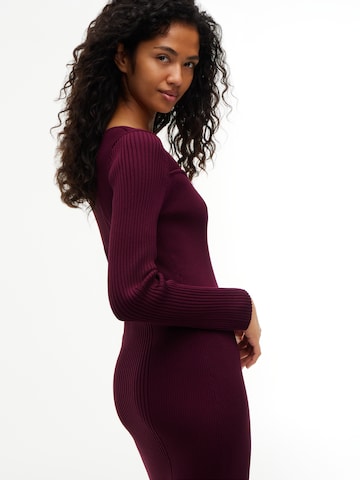 Tommy Jeans - Vestido de malha em roxo