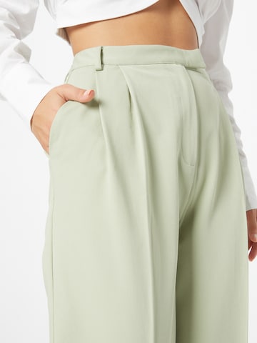 Another Label Wide leg Trousers with creases 'Moore' in Green