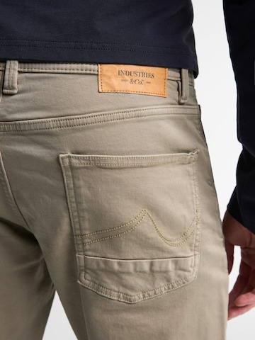 PETROL INDUSTRIES MEN Baggy Trousers in Brown