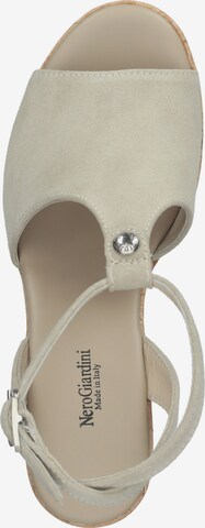 Nero Giardini Sandalen met riem in Beige