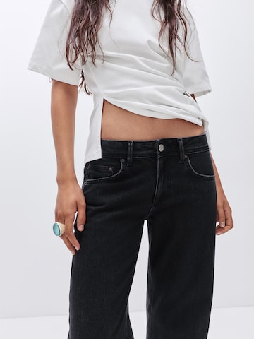 Pull&Bear Zvonové kalhoty Džíny – černá