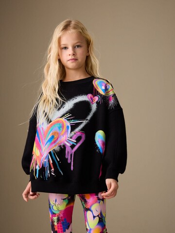 Next - Conjunto en negro