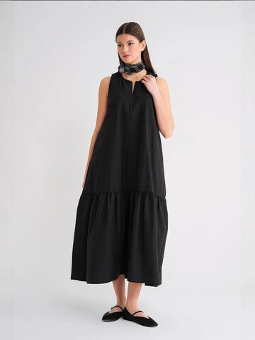 Robe d’été MixRay en noir : devant