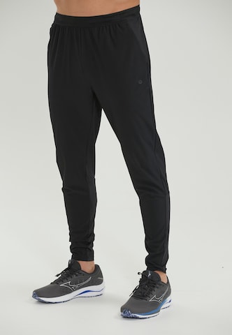 Virtus Tapered Workout Pants 'Edvian' in Black: front