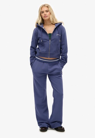 Veste de survêtement 'Essential' Superdry en bleu
